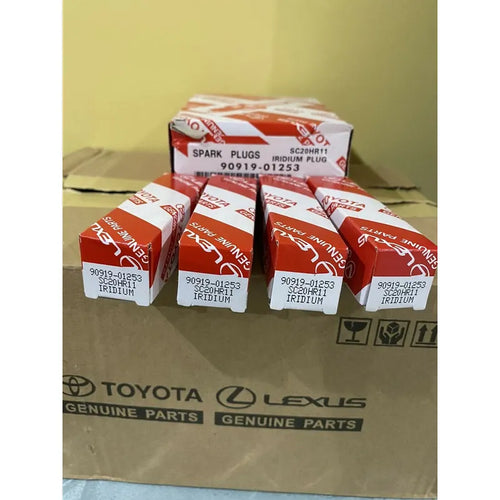 4 Bujías Denso Original Toyota Yaris 1.5 Rojo